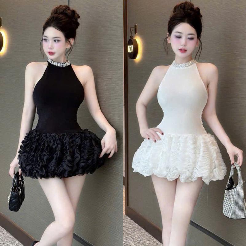 Đầm váy nữ thun gân cổ yếm đính cườm dây kéo sau ( có mút ngực ) phối tùng voan bí sóng nước có lót sang chảnh, tôn dáng, xinh xắn phù hợp cho các nàng diện đi tiệc, đi chơi, đi du lịch