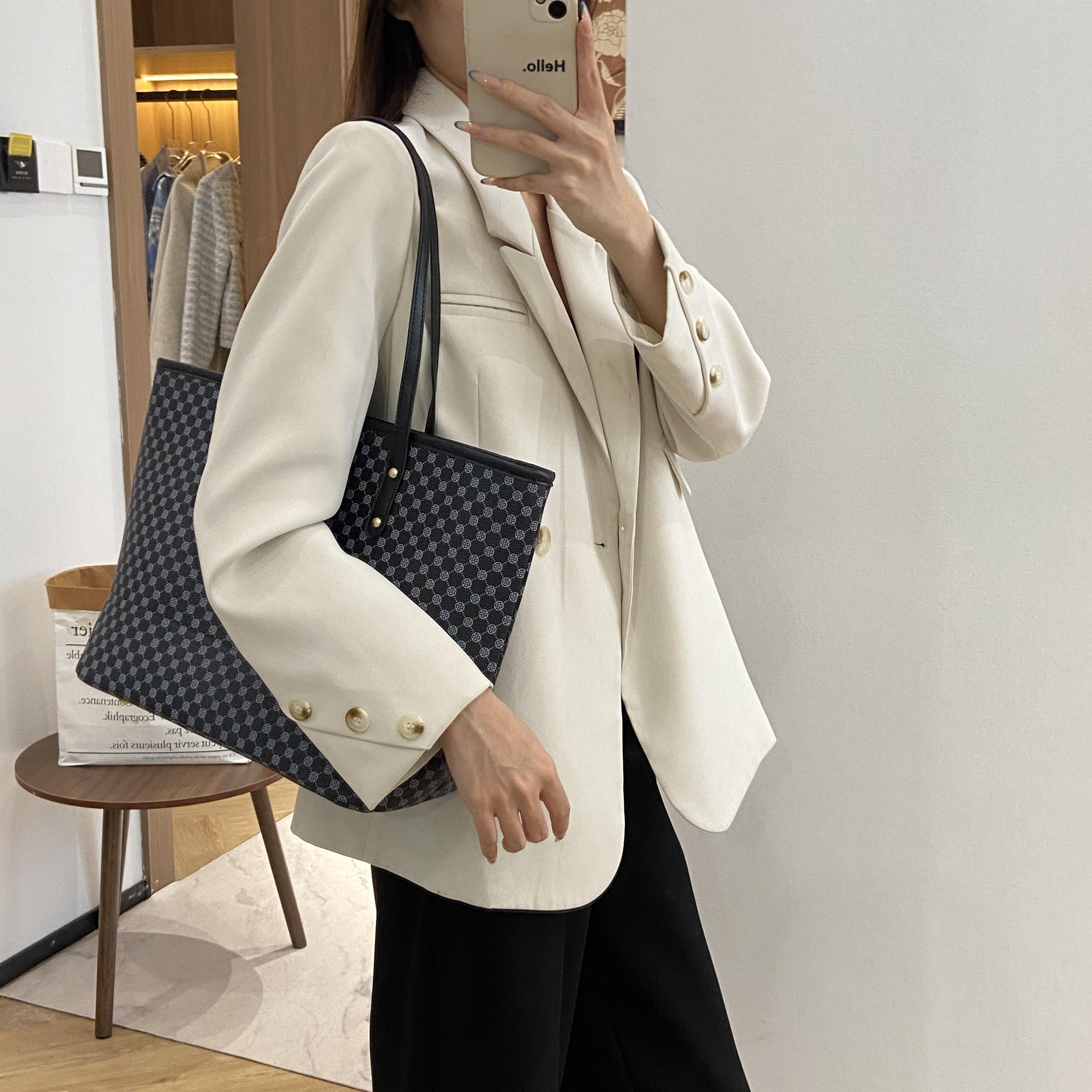 CH10ZND TAS-MORA CLASSIC Tas Wanita Elegan dengan Desain Mewah dan Tali Panjang untuk Gaya Harian tote bag wanita terbaru  tas selempang cewek terbaru 2026  tas sling bag  tote bag wanita kuliah tas wanita selempang model baru 2026