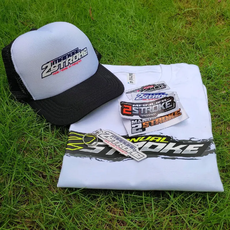 Sepaket Kaos 2stroke Fizr 2tak Caton combed Distro Fre Stiker & Gantungan Kunci Keren 4