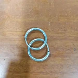 ANTING BULAT  lapis emas putih