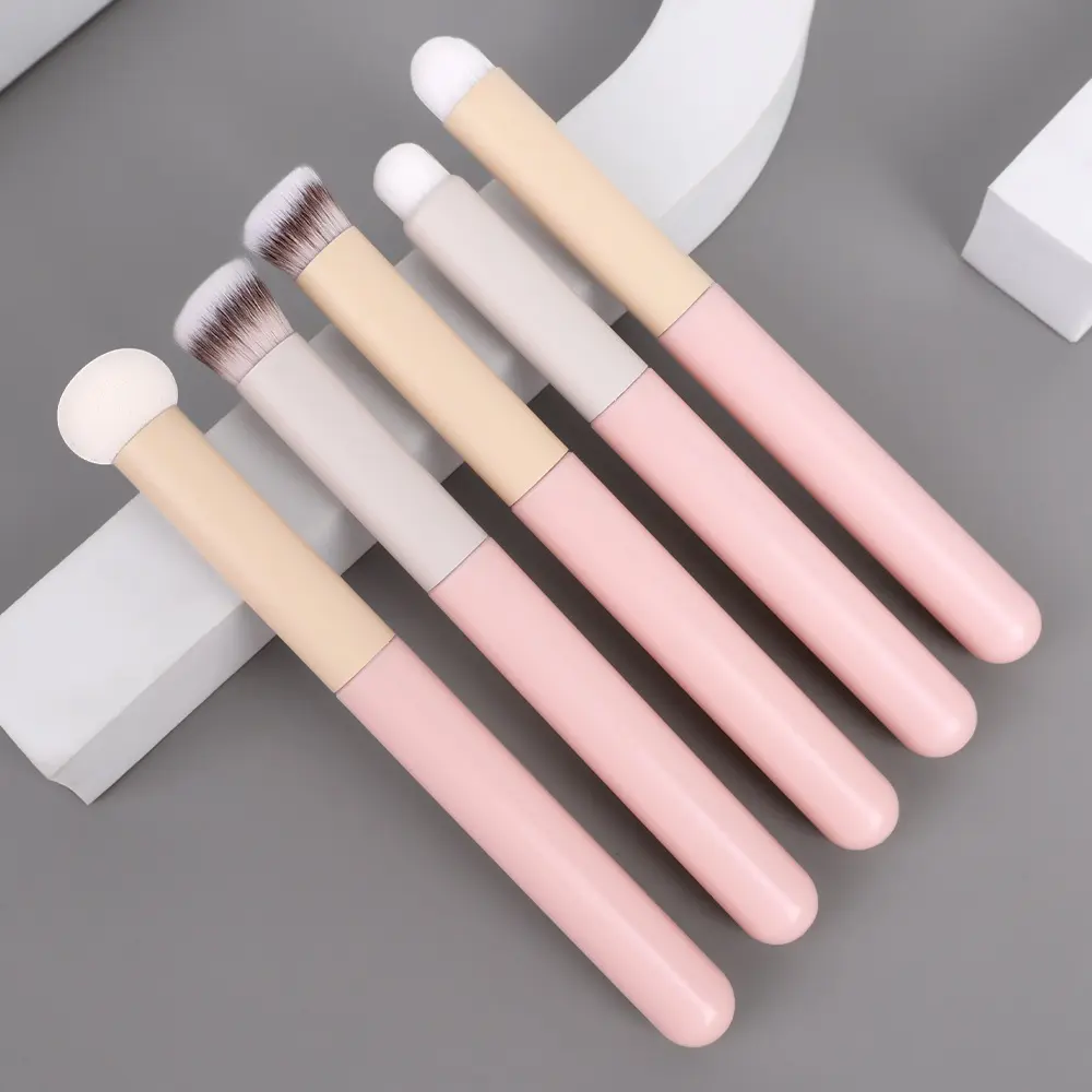 Mushroom Sponge Head Lip Cosmetic Brush / Face Foundation Concealer Brushes Beauty Make Up Tools