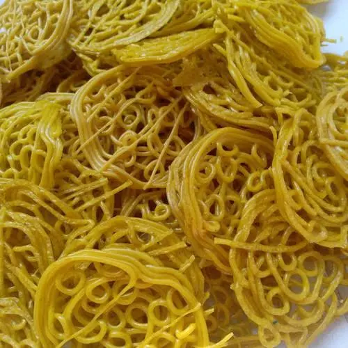 kerupuk mie mentah siap goreng enak gurih kemasan 250 gr, 500 gr, 1 kg. Food Kering