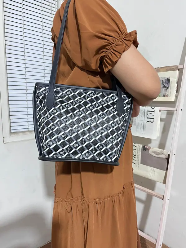 Tas Bahu Wanita Blain Tote Bag Jinjing Model Little Bear Terbaru 2024 - Totebag Perempuan Cewek 2