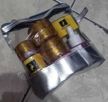 Product Review of JASKIN SKINCARE PAKET LENGKAP from M**D 0