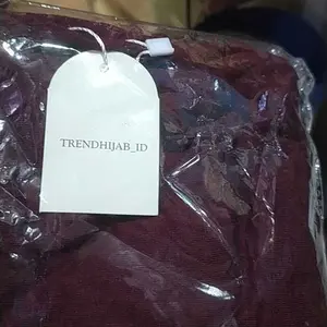 HIJAB INSTAN SIZE M BERGO HUMA BAHAN KAOS RAYON COOLTECH MELEYOT PASHMINA TOP BISA EMPAT MODEL Kerudung Muslim