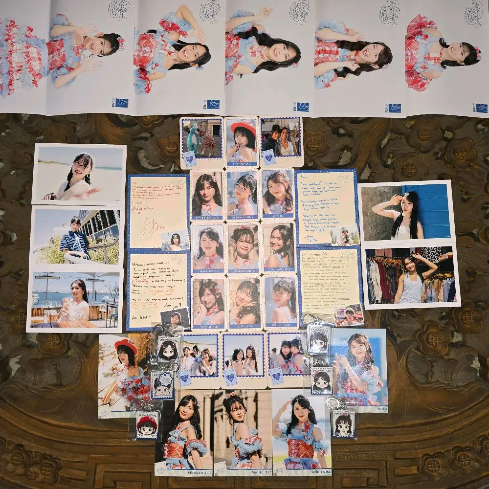 Spesial Set KuSangatSuka JKT48 Photopack Photocard Polaroid Postcard Keychain Sukinanda