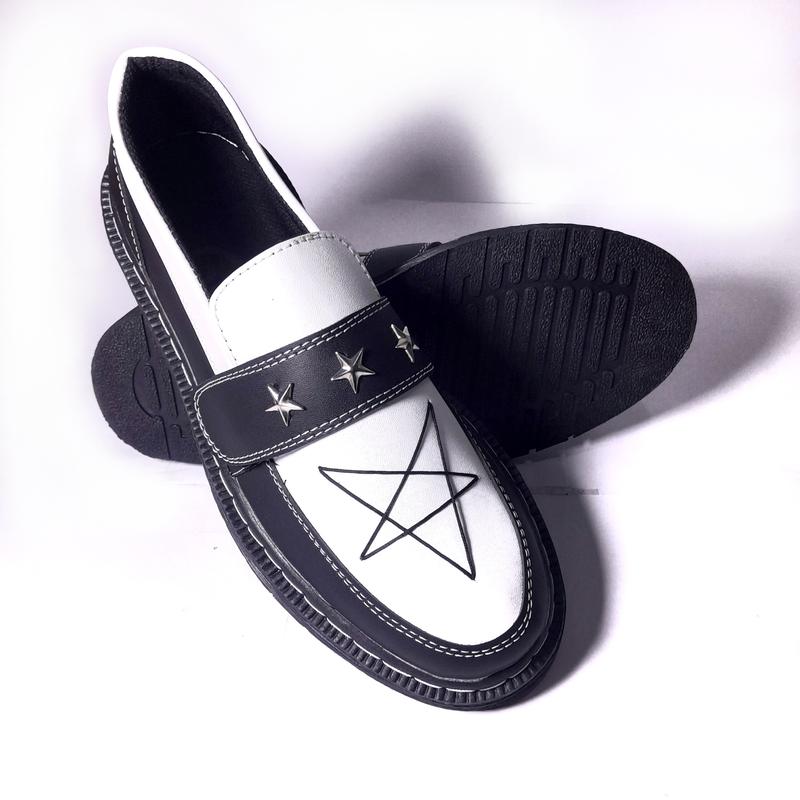 MYangel.id sepatu slipOn kasual pria wanita bintang kombinasi warna full hitam motif paku bintang  unisex stars shoes flat Musim panas dokmart docmart Musim panas Kerja Sneakers 5