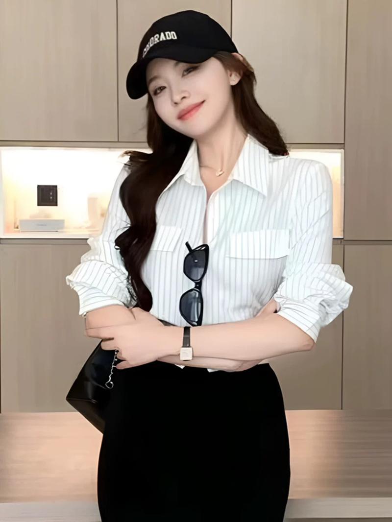 Product Introduction of Áo sơ mi sọc đơn hàng khuy tay dài dáng ôm vừa vặn thanh lịch 7