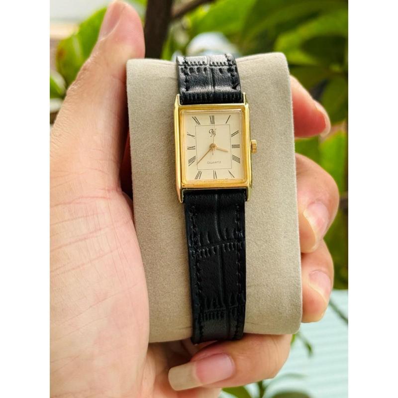 Đồng hồ Tank Unisex Mini quartz Noevir Nhật la mã rất đẹp