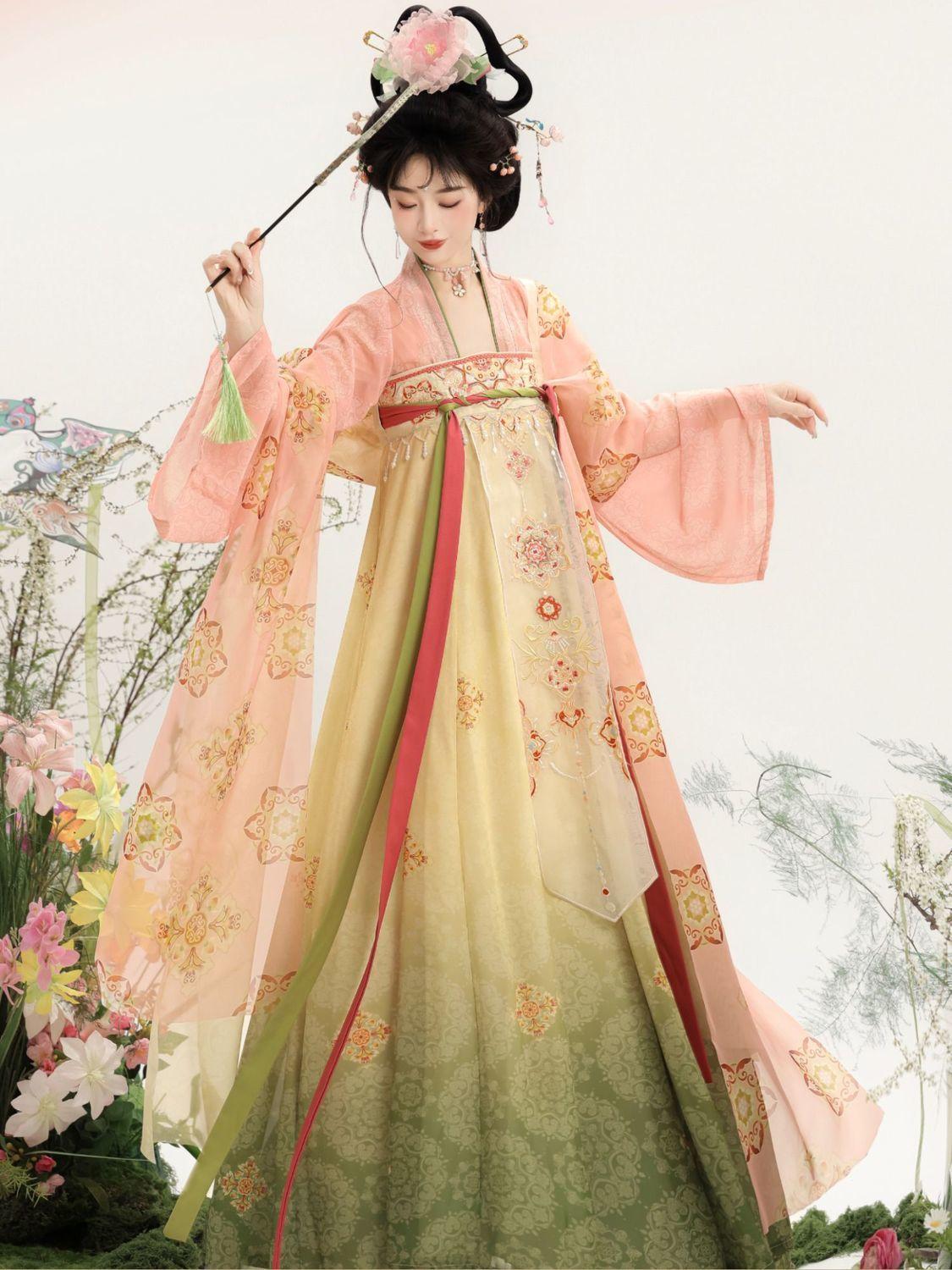 Floral Embroidery Tang Style Women Hanfu Set - Samius Global