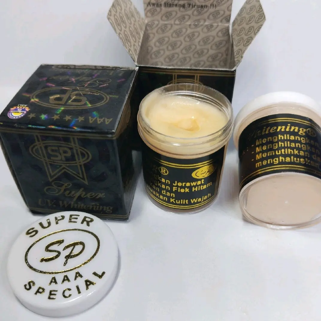 Cream Sp Hitam Uv AAA Siang dan Malam Pelembab Wajah Mencerahkan Perawatan Pencerah Moisturizer - 3 Pcs
