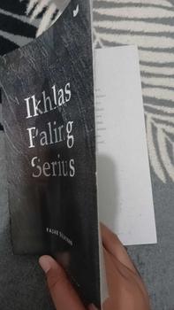 Product Review of NOVEL IKHLAS PALING SERIUS BY FAJAR SULAIMAN / N P from a**k 0