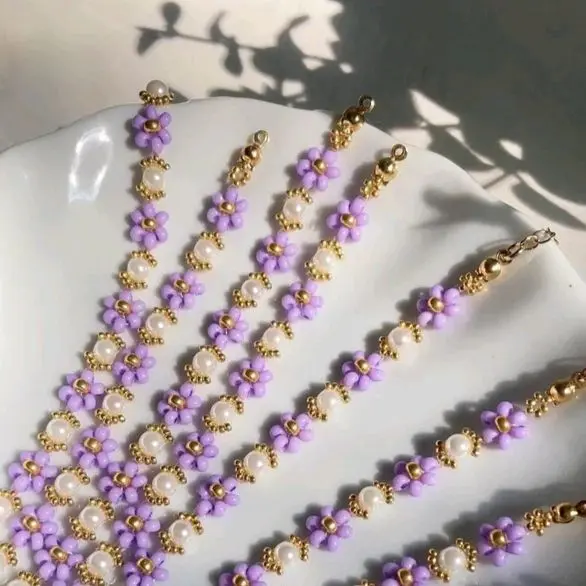 Gelang Manik Bunga Daisy Ungu / Bracelet Beads Flower Daisy Purple Aesthetic