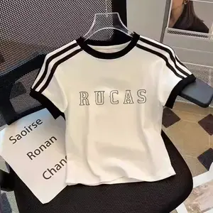 YM&JJ Shop American retro striped off-shoulder white short-leelder T-shirt, sexy black slim fit, red lettering red flattering, stylish design, trendy navy blue patterned print top.T922-91894-D wanita crop kaos