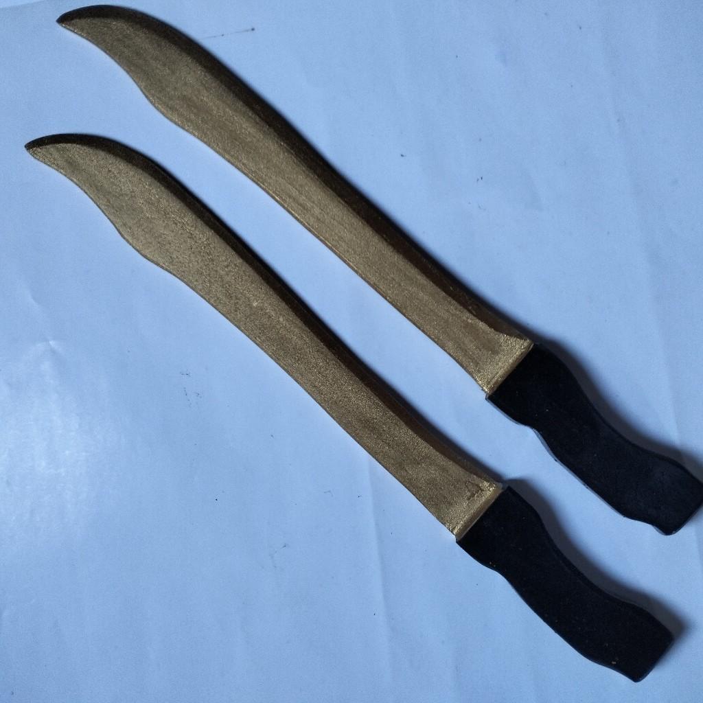 Mandau Kayu Miniatur Alat Untuk Latihan Olahraga Silat Beladiri Boxing