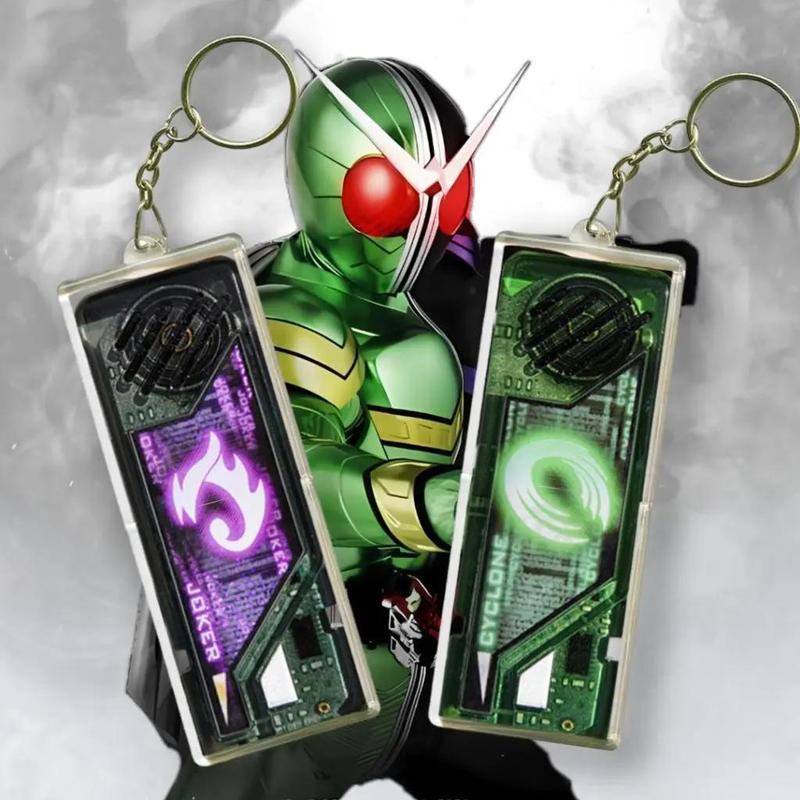 Móc Khóa Keychain Gaia Memory Kamen Rider Double W Cyclone phụ kiện trang trí…
