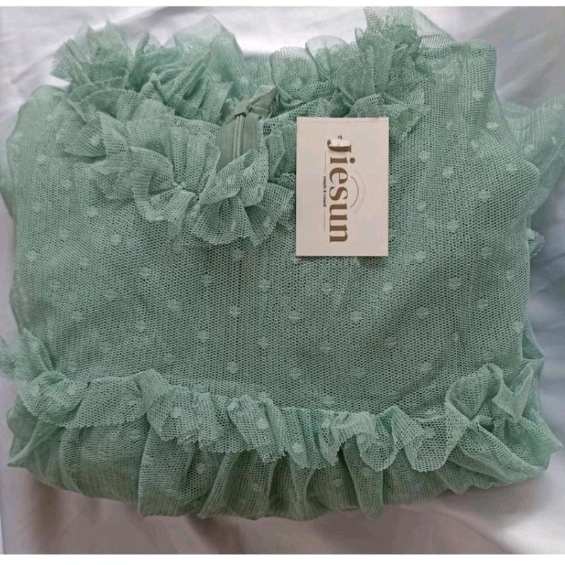 outer tile kondangan wanita 4