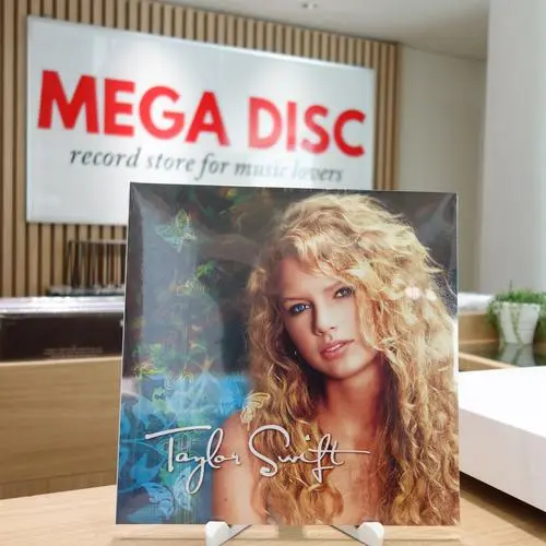 LP Taylor Swift - Taylor Swift Album 2LP Piringan Hitam Vinyl PH