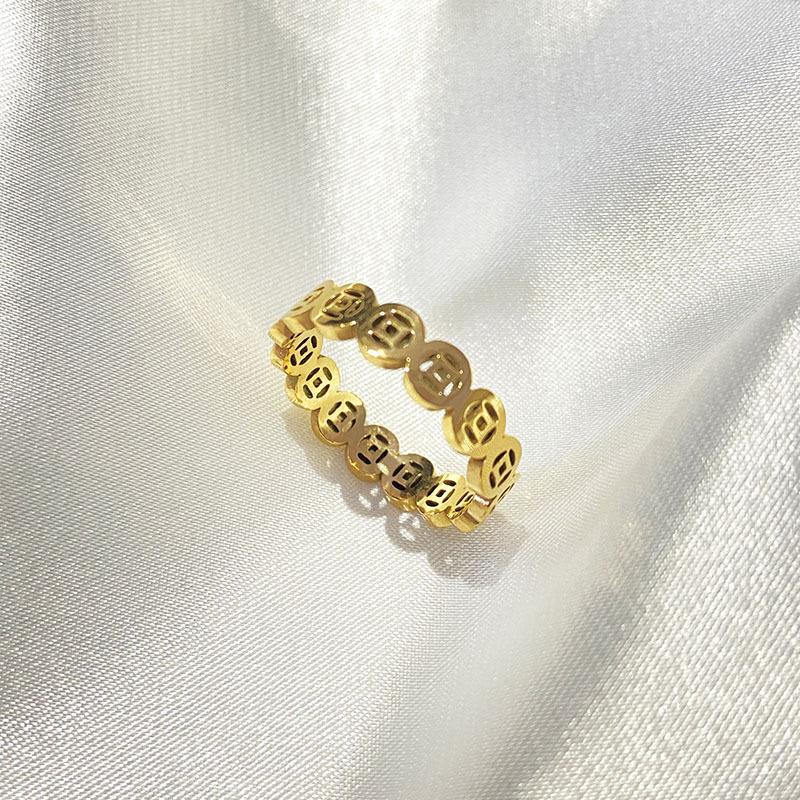 Set Cincin Gelang Pembawa Keberuntungan Model Terbaru Bahan Titanium Steel Anti Karat & Anti Pudar Beli 1 Gratis 1 Aksesori Harian Desain Simple Cocok Pakai Sehari-hari