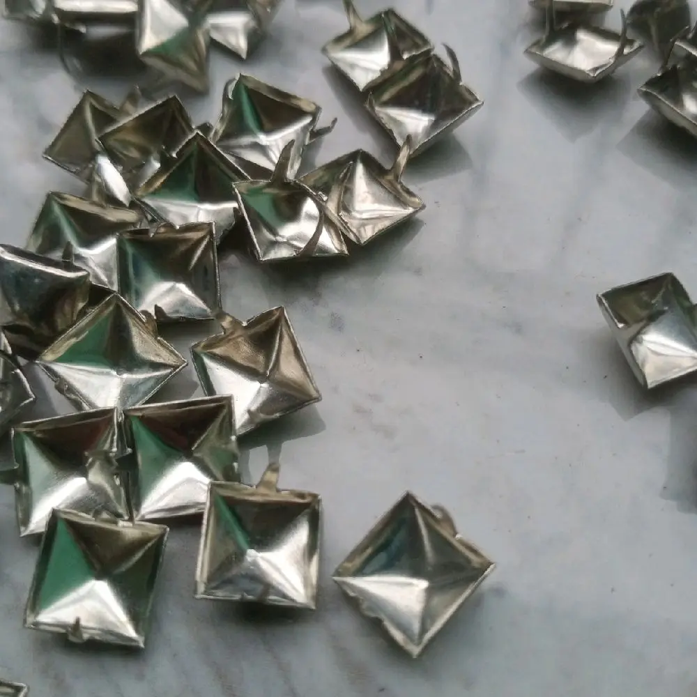 100 PCS SPIKE PIRAMID 12MM DAN 9MM // SPIKE PUNK PIRAMID//SPIKE