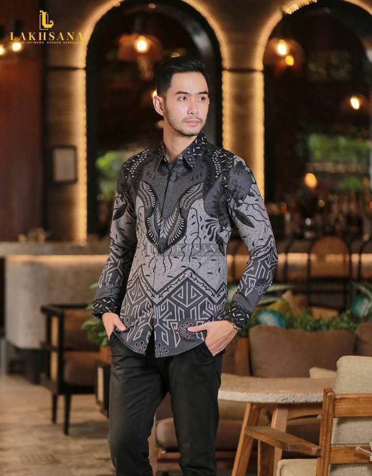 Product Introduction of Baju Kemeja Batik Pria Modern Terbaru Batik Pria Kemeja Lengan Panjang Motif Batik 2025 Batik  Pekalongan Katun 41