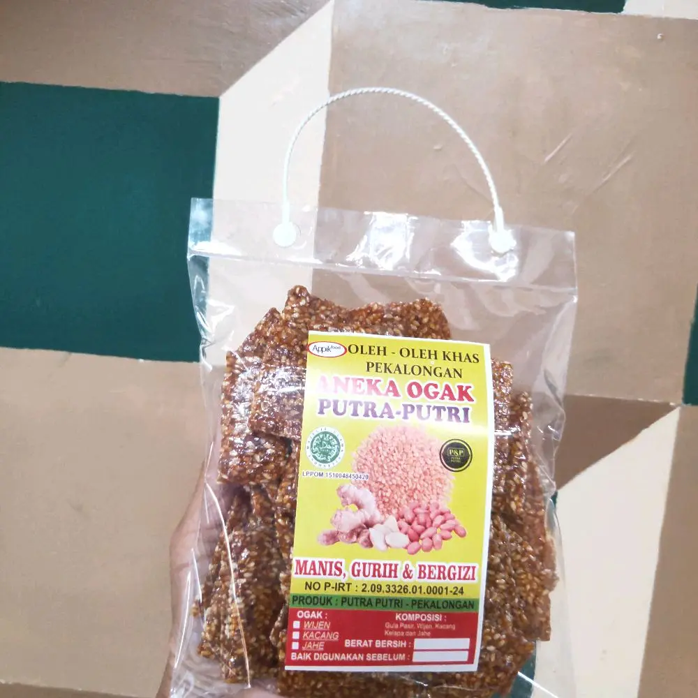 hampers lebaran manis dan gurih  Snack