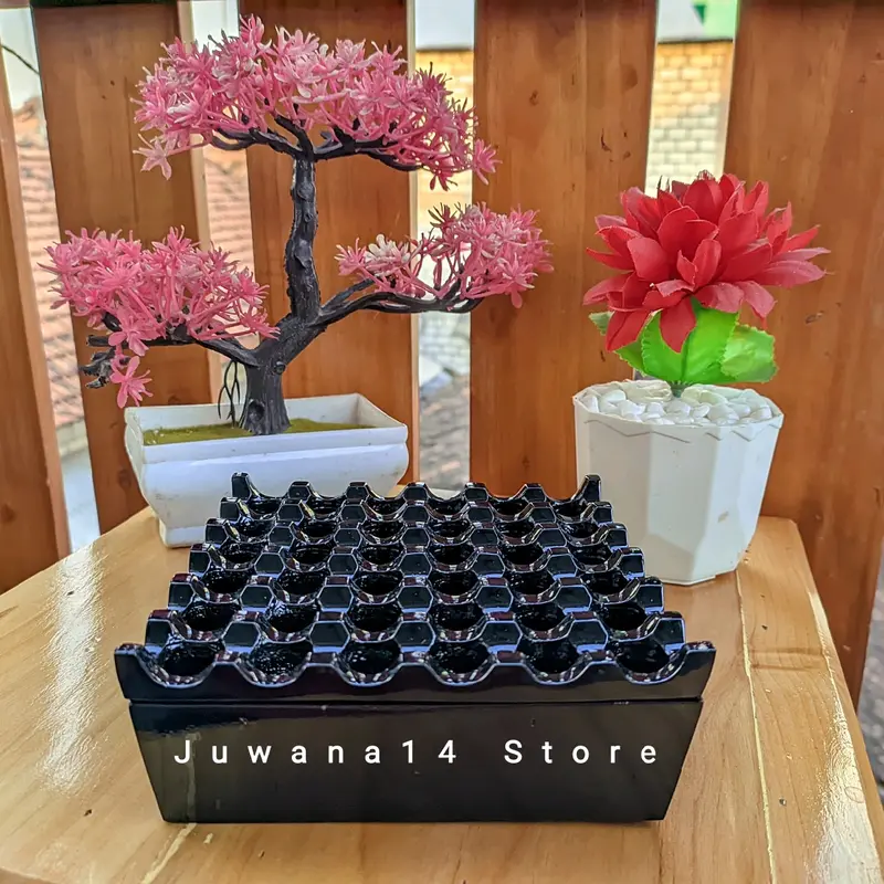 Asbak Aluminium Lubang 36 Hitam Mewah 14cm x 14cm x 5cm untuk Hotel dan Kado 1