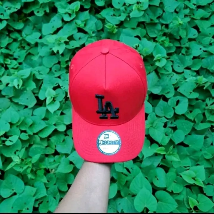 TOPI BASEBALL LA MERAH BORDIR HITAM PRIA/WANITA
