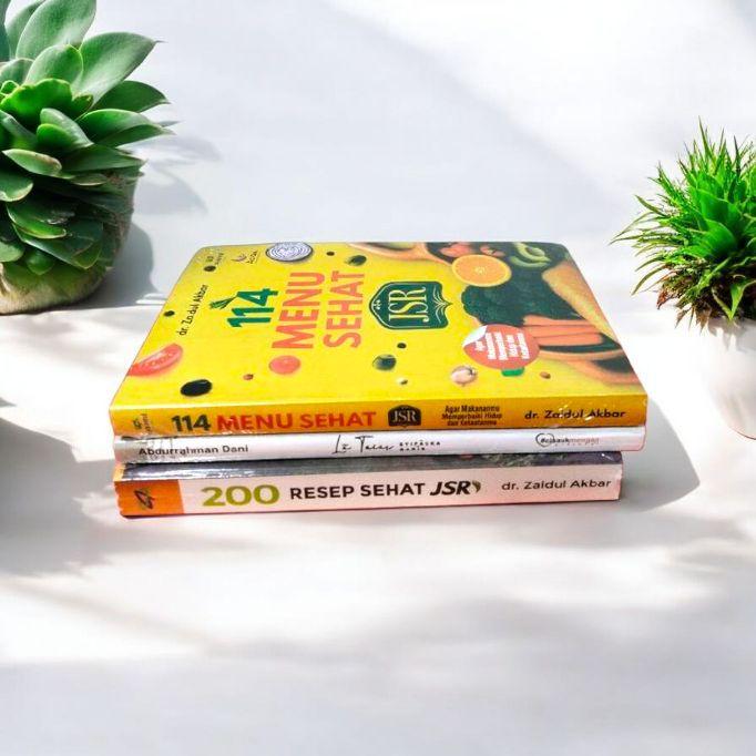 Paket 2 Buku 200 Resep Sehat JSR(Warna Hard Cover) & 114 Menu Sehat JSR Warna Full oleh dr.Zaidul Akbar