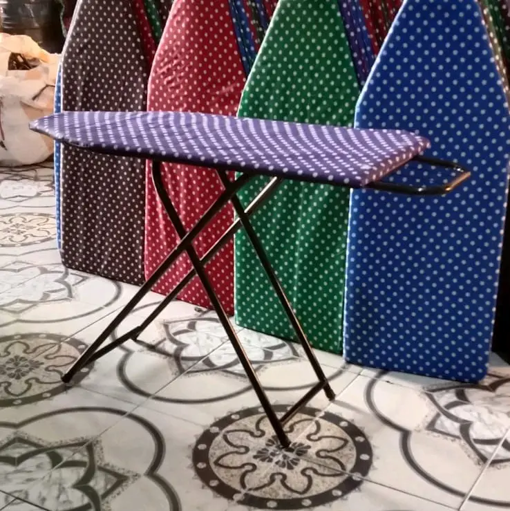 Meja Setrika Pipa Besi Bisa Dilipat