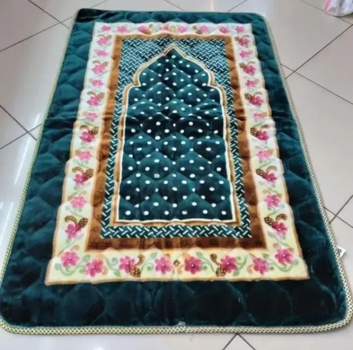 SAJADAH TEBAL EMPUK TURKIY,SAJADAH BUSA QUILTING,SAJADAH 120X70 UKURAN DEWASA,SAJADAH TERBARU Motif Muslim