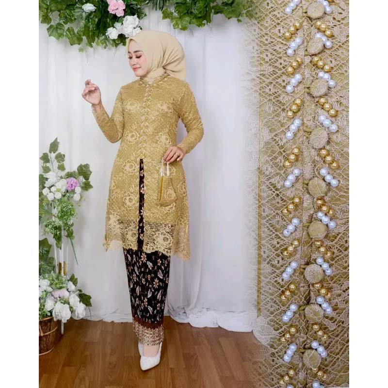 Kebaya set by Al Umm Collection 5
