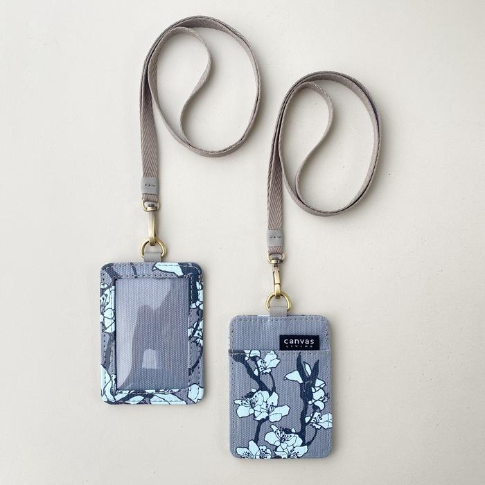 Gambar ID Lanyard Sakura Slate Canvas Living dari Canvasliving Kota Administrasi Jakarta Selatan Tokopedia