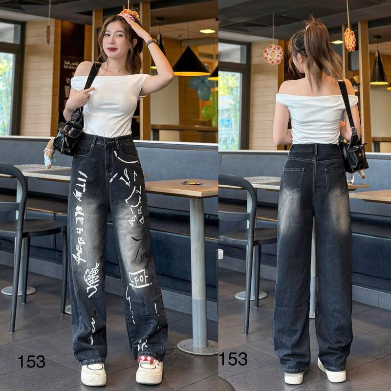 Quần Jeans ống Suông nữ graffiti chữ trắng nền xám, mẫu quần bò ống rộng đứng QJ153