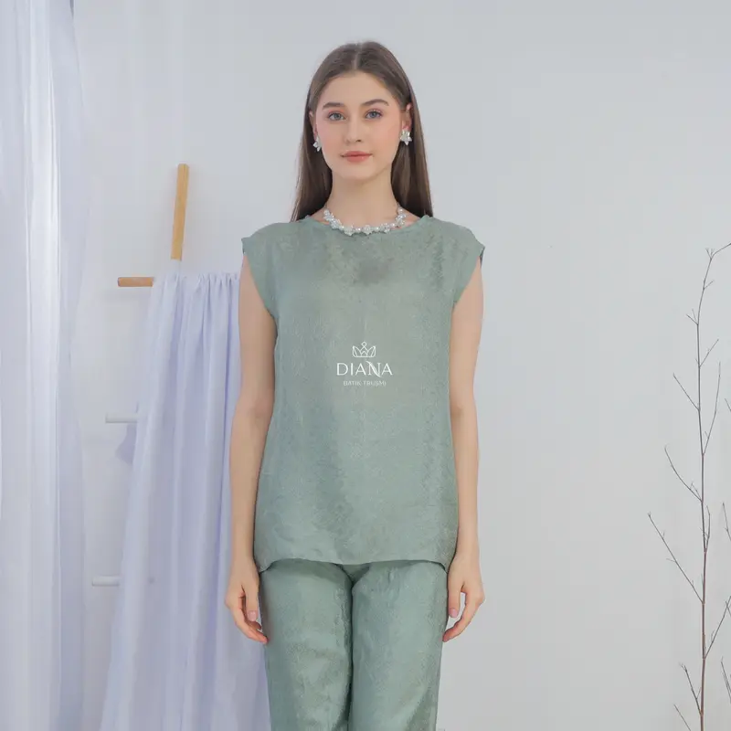INNER DALEMAN BAHAN VISCOSE & SILK by Diana Batik Trusmi 3