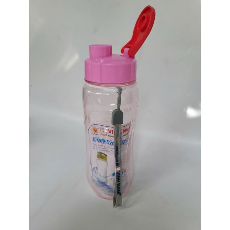 BÌNH NƯỚC HỌC SINH 600ML NO.241 – BÌNH NƯỚC CÓ DÂY ĐEO, NẮP BẬT TIỆN LỢI