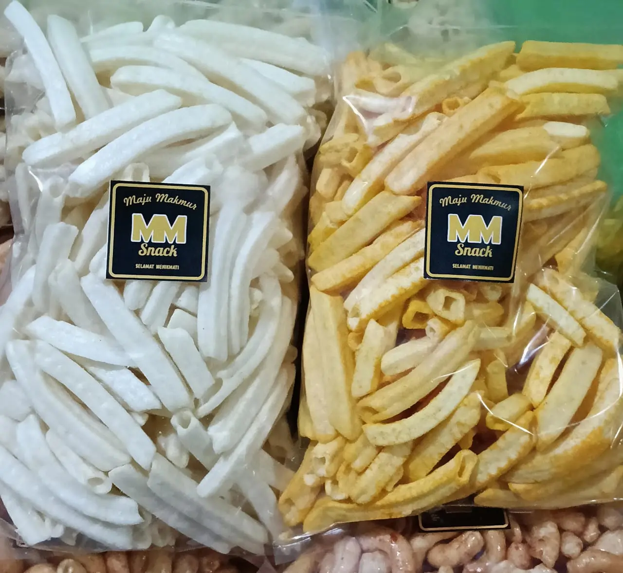 ANEKA SNACK CAMILAN MURAH/POTATO KEMASAN 200GR Crispy
