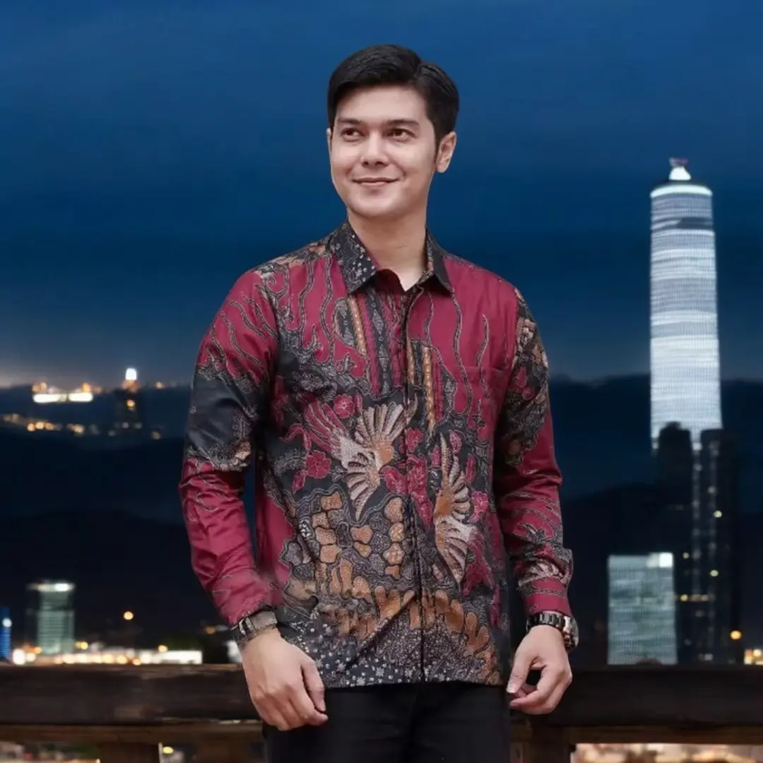 (Motif Manuk Tarung Merah Maroon Lengan Panjang) Kemeja Batik Pria Lengan Panjang Merah Maroon - Motif Kekinian, Bahan Katun Halus dan Lembut - Nyaman