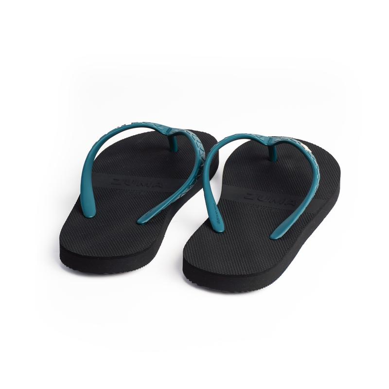 Zuma Men Classic 31 Black Turquoise, Sandal Jepit Pria Karet Polos, Hitam Pirus 1
