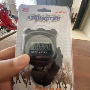Stopwatch  Digital Alat Penghitung Waktu Efisien Olahraga