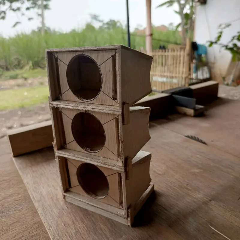 Box line array 2 incih Miniatur 3