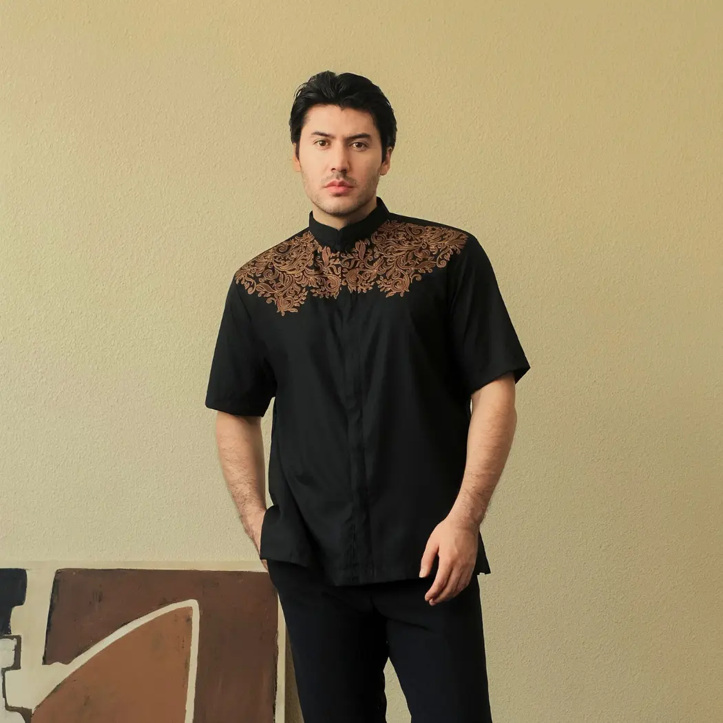 BASTOH Tabriz Baju Koko Pria Dewasa Lengan Pendek Bordir Gold