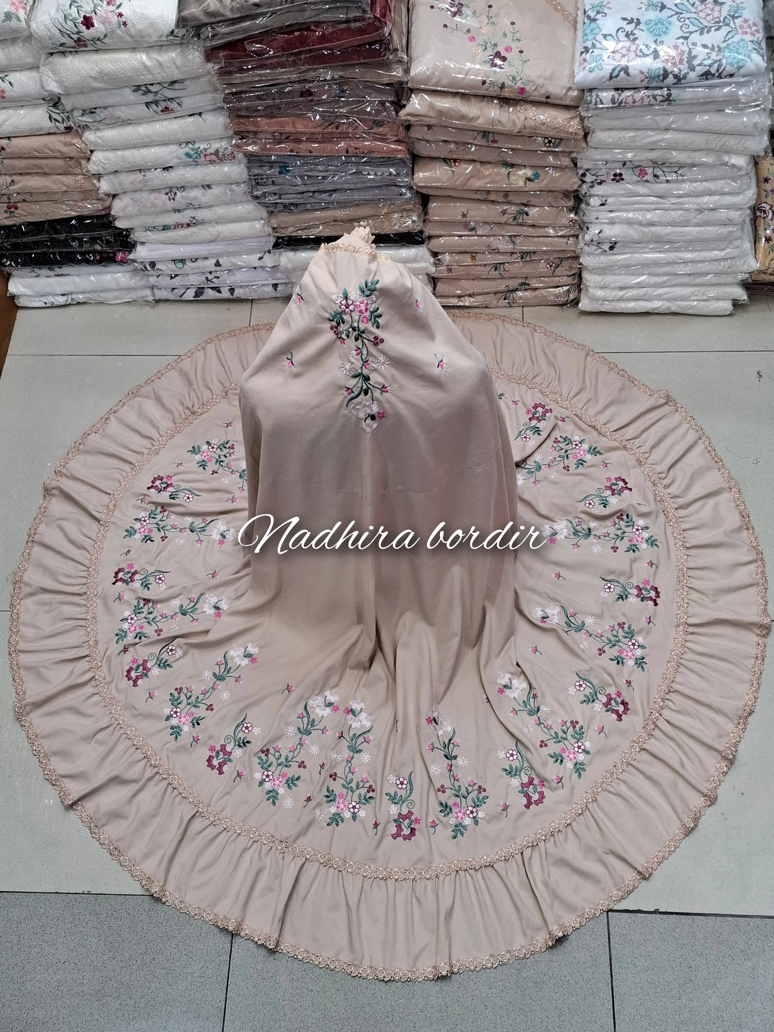 Mukena bordir suji keliling motif terbaru khas bukittinggi