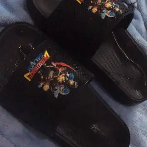 RHOM STORE Sandal Selop Anak BOBOI BOY GALAXY Ukuran 26-40 Laki-laki & Perempuan Bahan Karet Nyaman Desain Viral Trendi Cocok untuk Aktivitas Sehari-hari / boboi boy galaxy