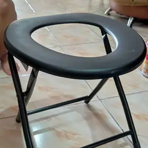 Kursi Toilet Lipat Kursi Toilet Kursi Toilet Praktis Kursi Toilet Untuk Orang Tua atau Ibu Hamil