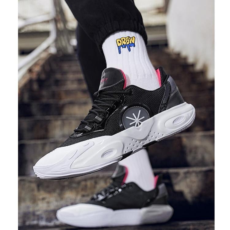 Product Introduction of BIG DISCOUNT !!! 2024 Breathable and Fashionable Men′s Walking Style Shoes Sports Summer Sneakers Shoes 5