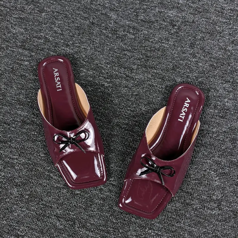 Jennie Slippers Sandal Flat Wanita Pita Coquette Cantik Empuk Slop Kekinian Burgundy Series Sendal 4