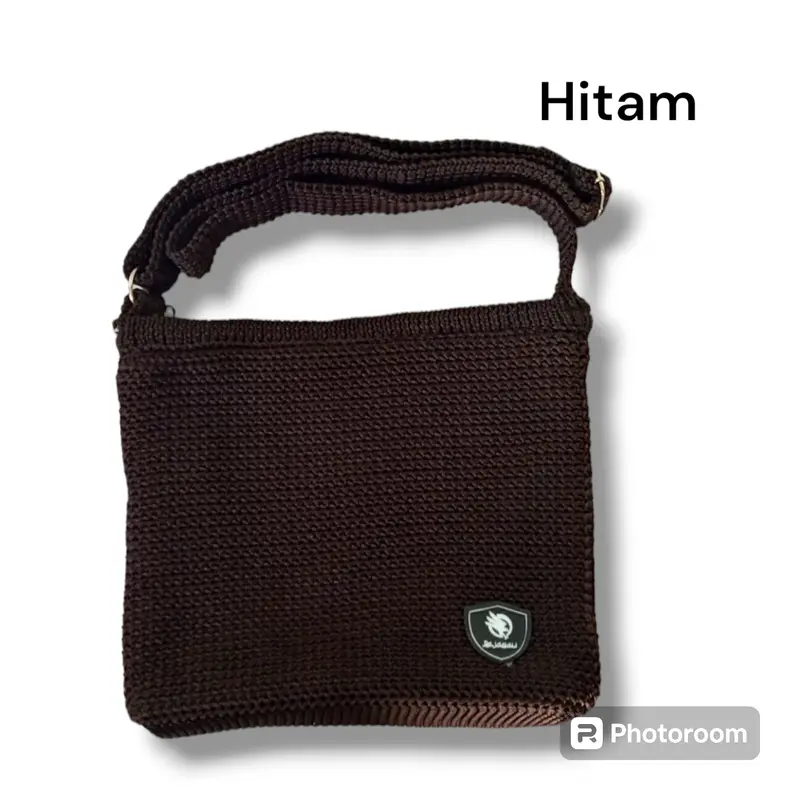 Tas rajute selempang wanita resleting dan puring masuk buku,hp dan make up 4