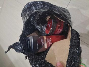 Product Review of SKINDOSE Ginseng Bee Venom Intense Body Cream 400gr Whitening Lotion Thailand Arbutin Glutathione Memutihkan Mencerahkan Perawatan Kulit Kusam from 𝐌**⋆ 0