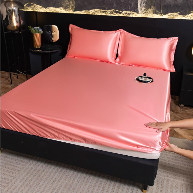 Product Introduction of Luxury 100% Waterproof Mattress Protector Premium Brushed  3/4/5/6 inches Size Fitted Bedsheet Soft Anti Bacterial Smooth silk r Waterproof Heart Quilted Fitted Sheet c adar cantik 32